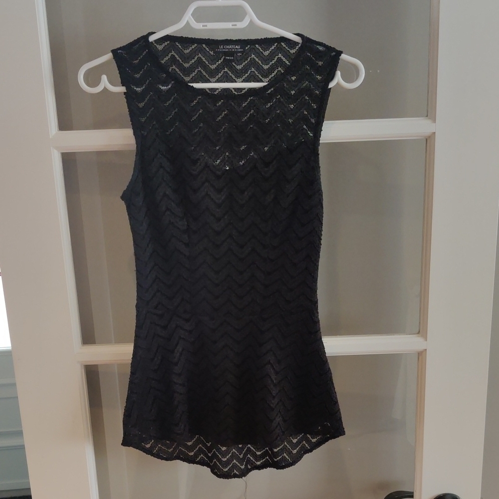 Le Lis Black Sleeveless Top